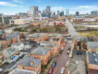 Housepitality - The Brandenburg Suite - Efficiency - B&B Columbus