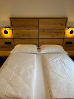 Apartment mit 2 Schlafzimmern und Dusche