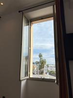 Appartement 33 m2 comme une junior suite - vue Port et Palais des festivals - B&B Cannes