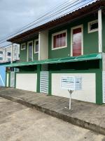 Casa aconchegante e charmosa à 6 min da Praia - Ar condicionado - WIFI 600MB - Netflix - Globoplay - Cozinha Completa - Ferienwohnung