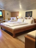 Sunflower - Two-Bedroom Apartment