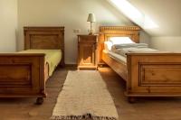 Twin Room with Bathroom