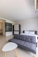 Estudio con vistas al jardín