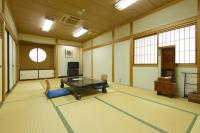 料理旅館こまくさ - B&B Takayama