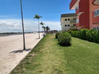 Apartamento no Golden Lake - pé na areia, agua de côco e cervejinha - Chambres d'hôtes Arraial do Cabo