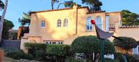 Casa con jardín a 30 metros de la playa. AT. - Chambres d’hôtes Palamós