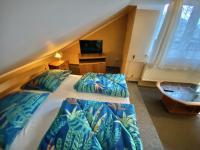 Driepersoonskamer met Eigen Badkamer