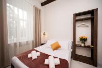 Deluxe Queen Room with Two Queen Beds