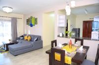 B&B Kampala - Luxurious and Spacious 3 Bedroom, 3 Full Bath Condo in Muyenga 24hr Security - Bed and Breakfast Kampala