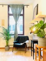 B&B Halle (Saale) - (PLANTROOM9)Ganze Wohnung allein - Bed and Breakfast Halle (Saale)