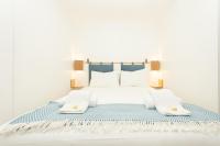 Studio - Split Level