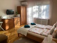 Fürdő Apartman - B&B Makó