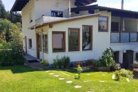 Appartment BERGE byTILLY - Ruhiges Waldrand-Refugium mit Balkon, Gartenblick & Nähe zum Wörthersee - B&B Velden am Wörther See