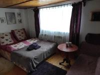 Dreibettzimmer mit Bad