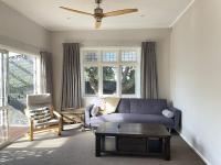 B&B Lower Hutt - Central Petone, lovely 4 bedroom - Bed and Breakfast Lower Hutt