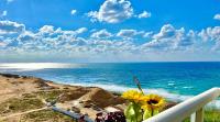 B&B Tel Aviv - POOL GYM AND BEACH FRONT 3 BEDROOMS LUXURY TEL AVIV APARTMENT - Bed and Breakfast Tel Aviv