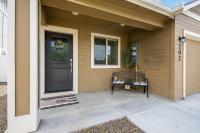 Smart Comfort 2 bed 2 bath near College of Idaho - B&B Caldwell