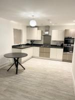 Ebbsfleet Luxe - Bed and Breakfast Swanscombe