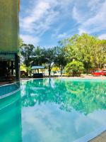 Marina Cove, Lumut - B&B