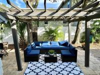 Cozy sanctuary minutes from the bay and beaches - B&B
