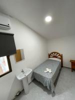 Single Room with Shared Bathroom
