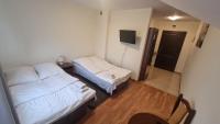 Chambre Double Standard avec 2 Lits Doubles