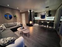 Olderfjord Lodge - Chambres d’hôtes Røssneshamn