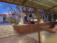 Camera Matrimoniale con Vista Giardino