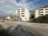 Apartman Adria with underground parking - Bed and Breakfast Makarska