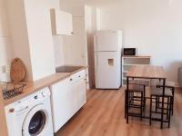 B&B Grenoble - Grenoble appartement pour 4 proche du centre ville - Bed and Breakfast Grenoble