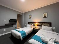 Chambre Double Standard avec 2 Lits Doubles