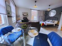 B&B Bristol - Bristol City Stays - Cabot Circus - Bed and Breakfast Bristol