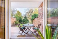 Cozy Apartment with Garden in the Castle District - B&B Budapest