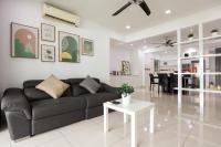 Cozy 2 bedroom w Pool - 6 Pax - Kajang - B&B