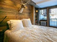 Appartement de prestige au pied des pistes avec wifi, parking couvert, et balcon exposé Est - Chambres d'hôtes Val-d'Isère