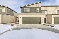 Nampa Townhome about 18 Mi to Downtown Boise! - Chambres d’hôtes Nampa