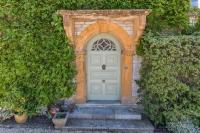 The Mount Somerton Retreat - Nr Bruton, Glastonbury, The spectacular Wells Cathedral, Millfield School, Leonardo Helicopters, Yeovilton - Bed and Breakfast