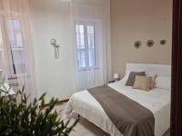 Laura Four - B&B Messina