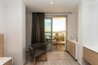 Double or Twin Room with Sea View