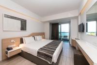 Double or Twin Room with Sea View