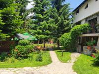 B&B Teșila - Vila Karina - Bed and Breakfast Teșila