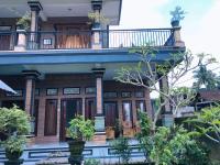 Nano Ari Homestay and Art Class - B&B