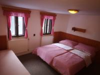 Camera Tripla con Bagno in Comune