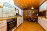 Apartment mit 3 Schlafzimmern und Balkon