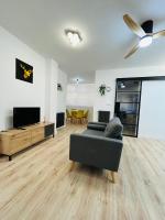 B&B Albacete - Industrial -Apartamentos Birdie- - Bed and Breakfast Albacete