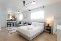 B&B Miami Beach - Spacious Apt for 4 guests on Collins & 7th - Bed and Breakfast Miami Beach