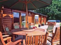 B&B Tintern - Cider Mill Lodge - Hw7420 - Bed and Breakfast Tintern