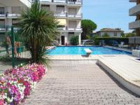 Superb apartment with swimming pool - B&B Porto Santa Margherita
