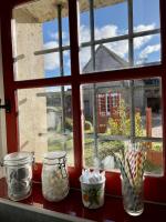 Chaleureuse maison rustique, vue vestige romain - B&B