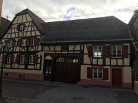 Au Relais de l'Histoire Gîte classé 4 étoiles - B&B Oberbronn
